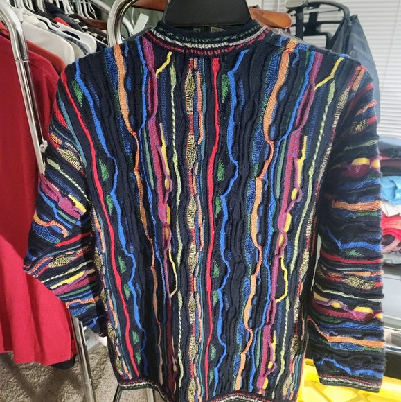 Aklanda's Billabong long button cardigan Purely Australian - Picture 9 of 10